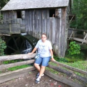 Meet your Posher, Frances